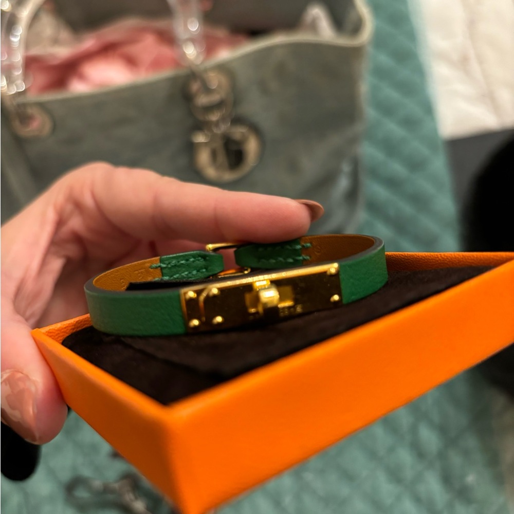 Hermes bracelet in box